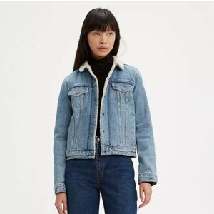 Levi’s Women’s Sherpa Trucker Jacket